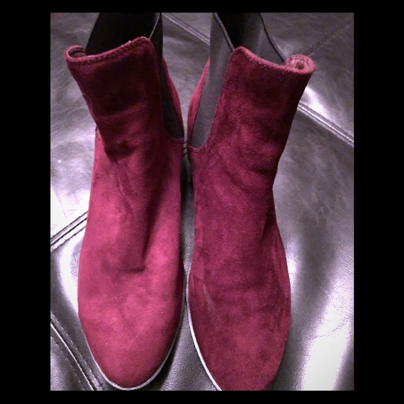 Aldo Suede Boots - Picture 3 of 7